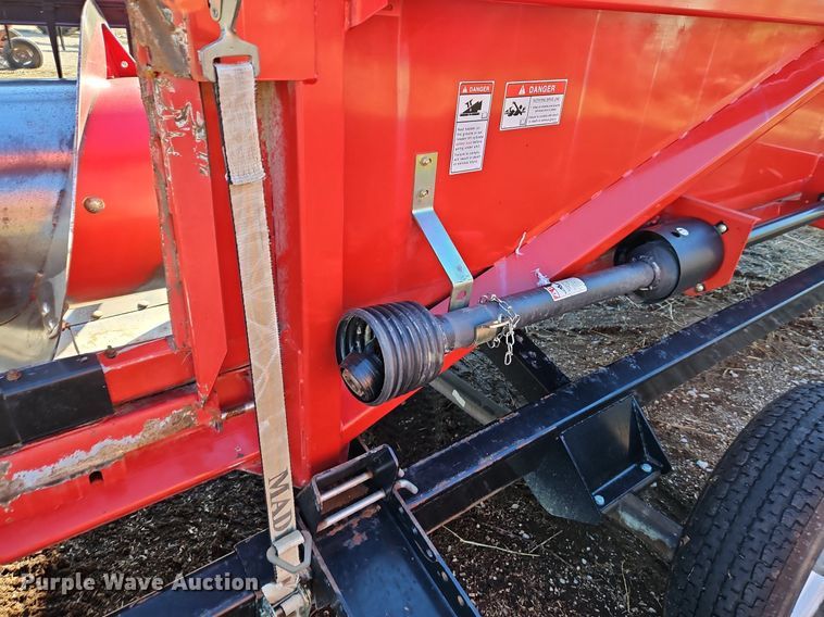 image for item DN7043 Case IH 2020 30 NSS BJ  draper head