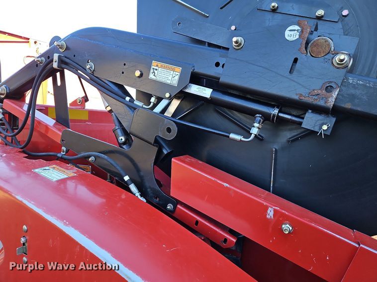 image for item DN7043 Case IH 2020 30 NSS BJ  draper head