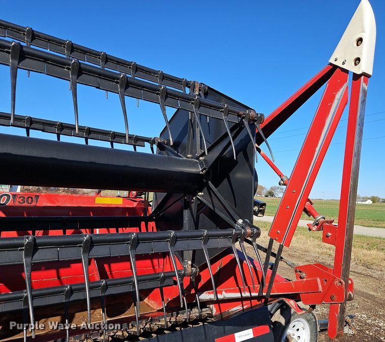 image for item DN7043 Case IH 2020 30 NSS BJ  draper head