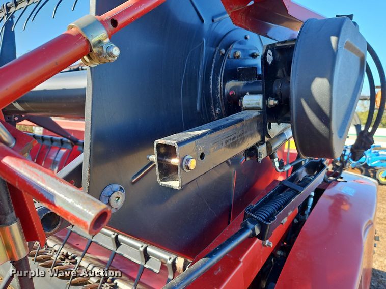 image for item DN7043 Case IH 2020 30 NSS BJ  draper head