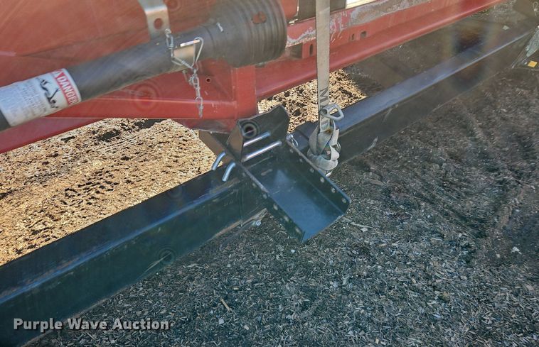 image for item DN7043 Case IH 2020 30 NSS BJ  draper head