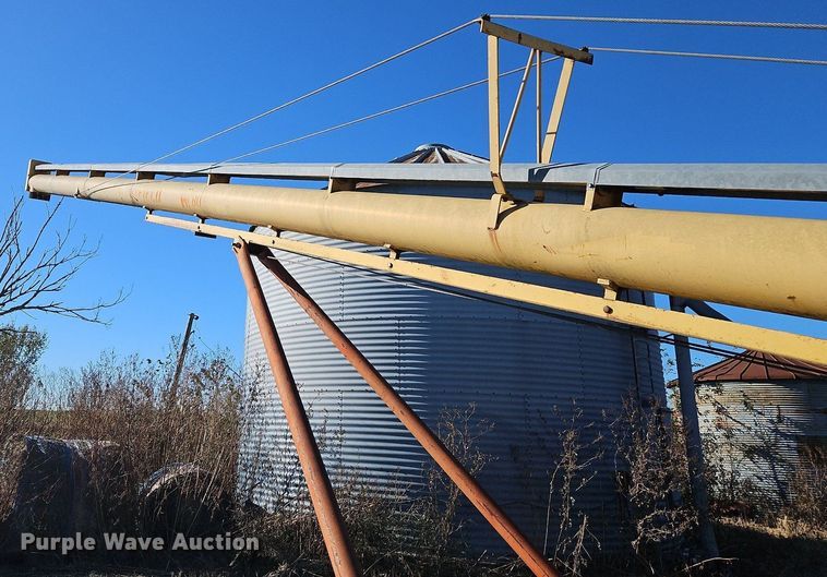 image for item DN7044 Westfield W80-60  auger