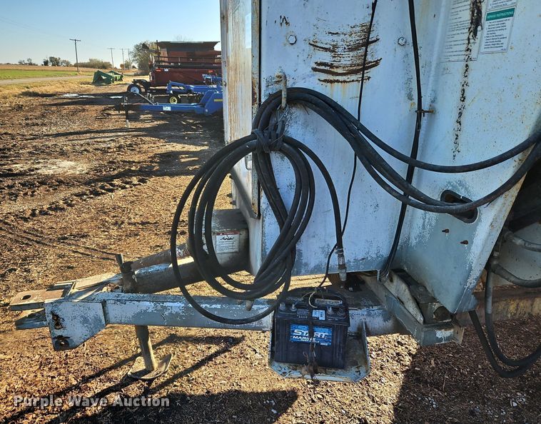 image for item DN7048 Henke Kwikcutter B2379  feed mixer