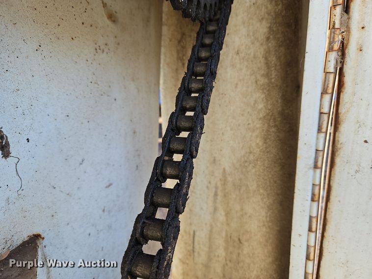 image for item DN7048 Henke Kwikcutter B2379  feed mixer