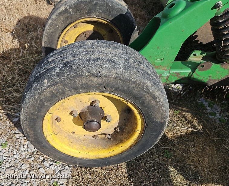 image for item DN7055 2008 John Deere HX20  batwing rotary mower