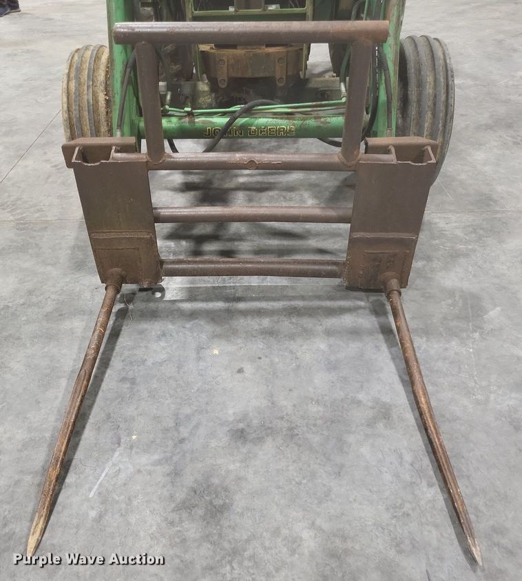 image for item DO4709 1996 John Deere 5400  tractor