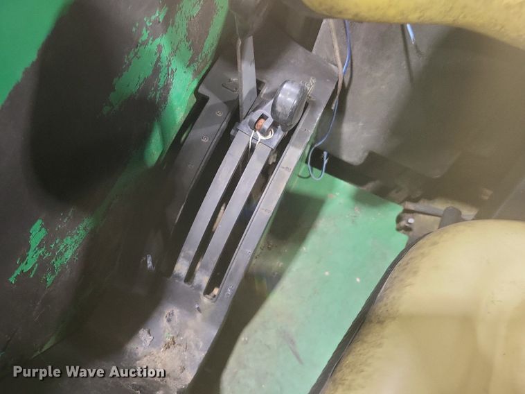 image for item DO4709 1996 John Deere 5400  tractor