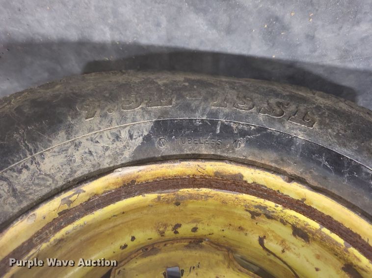 image for item DO4709 1996 John Deere 5400  tractor