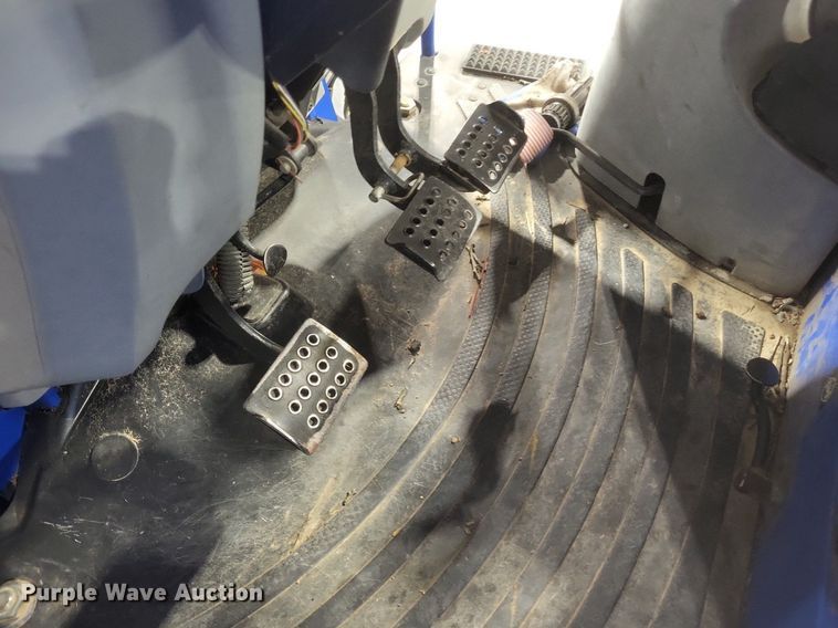 image for item DO4710 2014 New Holland T4.95 MFWD tractor