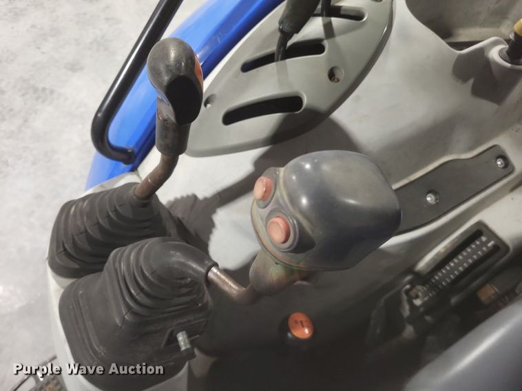 image for item DO4710 2014 New Holland T4.95 MFWD tractor