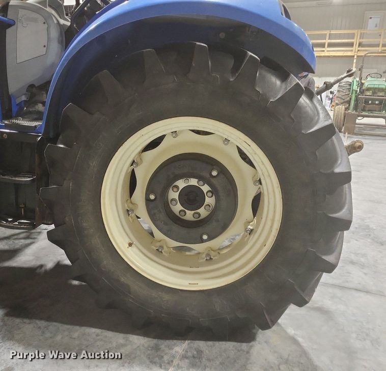 image for item DO4710 2014 New Holland T4.95 MFWD tractor