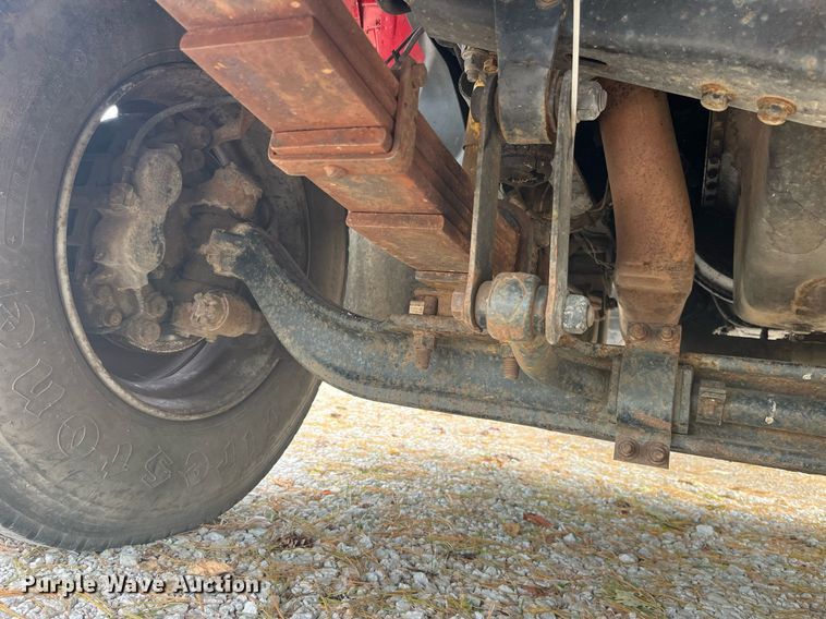 image for item DP2122 2004 Chevrolet C7500  fertilizer delivery truck