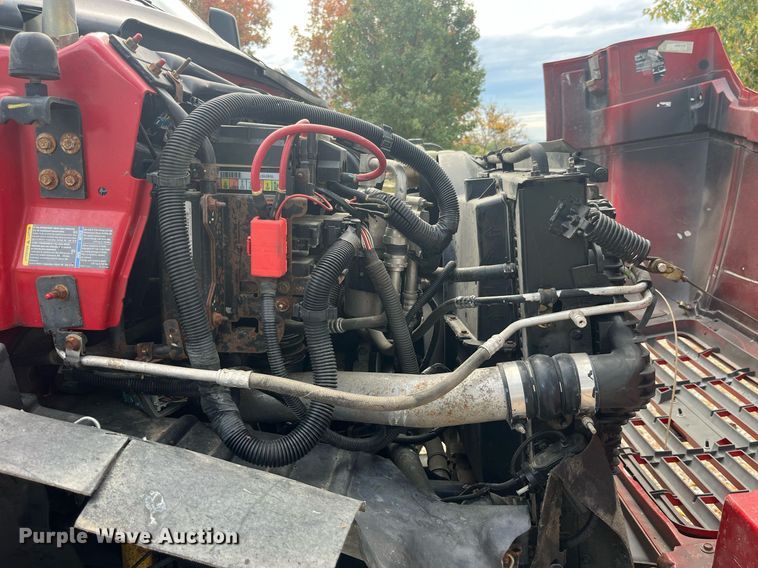 image for item DP2122 2004 Chevrolet C7500  fertilizer delivery truck