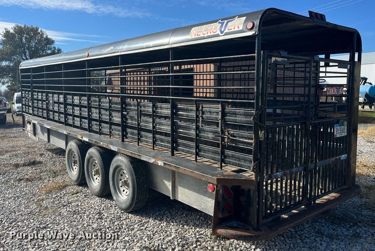 image for item DP2129 2014 Neckover GL28-3-7K  livestock trailer