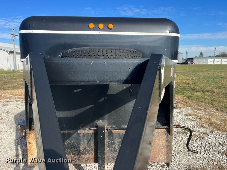 image for item DP2129 2014 Neckover GL28-3-7K  livestock trailer