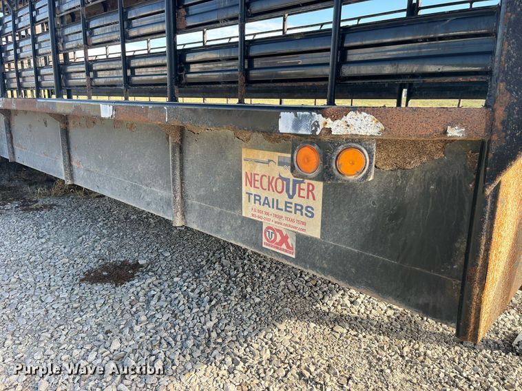 image for item DP2129 2014 Neckover GL28-3-7K  livestock trailer