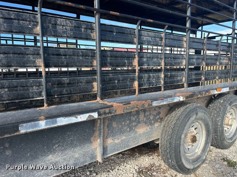image for item DP2129 2014 Neckover GL28-3-7K  livestock trailer