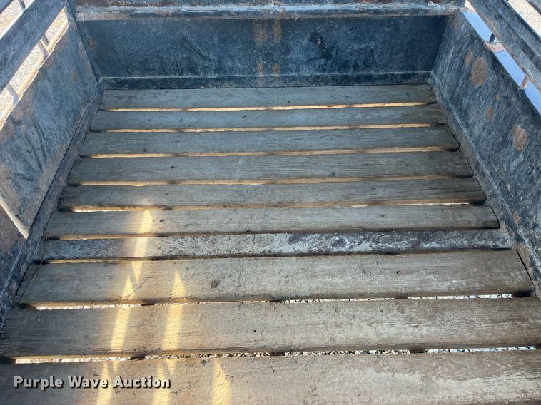 image for item DP2129 2014 Neckover GL28-3-7K  livestock trailer