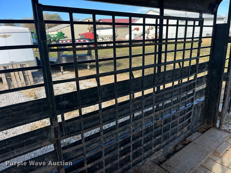 image for item DP2129 2014 Neckover GL28-3-7K  livestock trailer