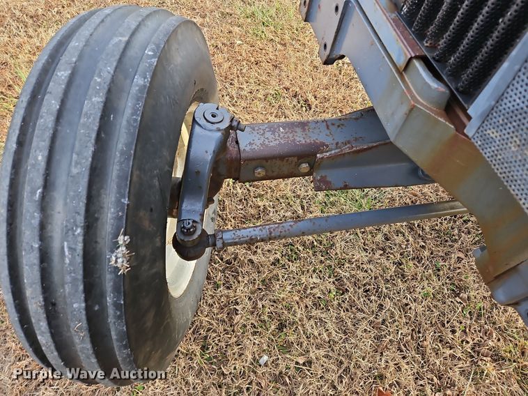 image for item DP6172 2000 New Holland 3010  tractor