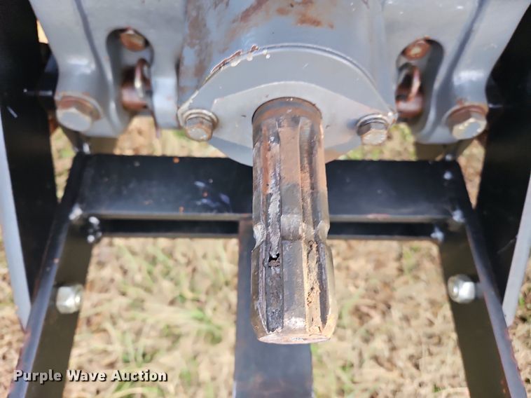 image for item DP6172 2000 New Holland 3010  tractor