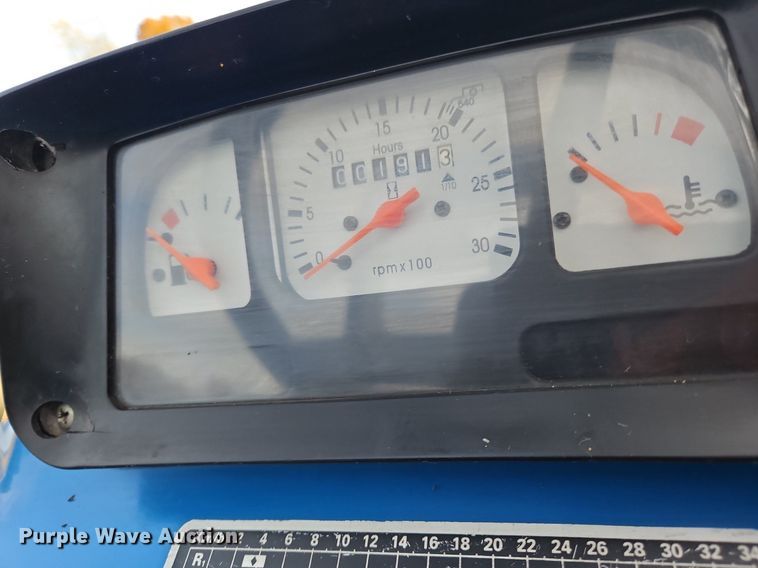 image for item DP6172 2000 New Holland 3010  tractor