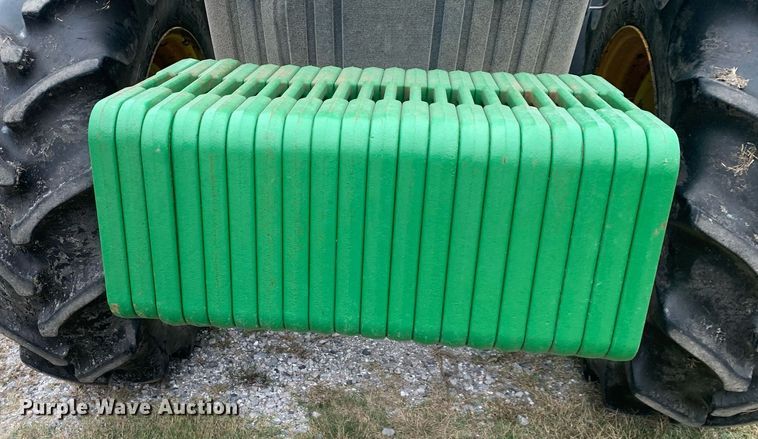 image for item DP8733 2013 John Deere 7215R MFWD tractor