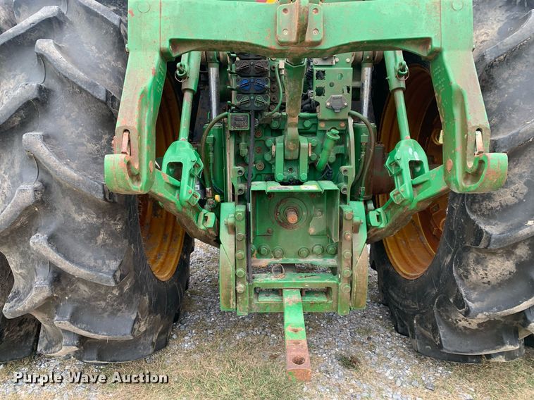 image for item DP8733 2013 John Deere 7215R MFWD tractor