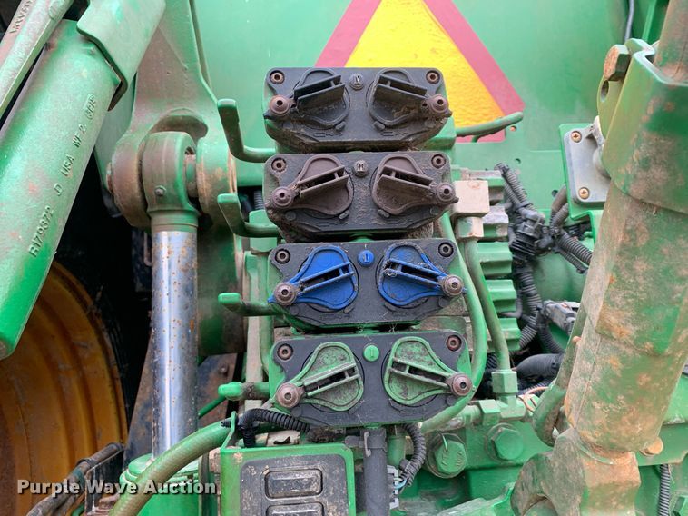 image for item DP8733 2013 John Deere 7215R MFWD tractor