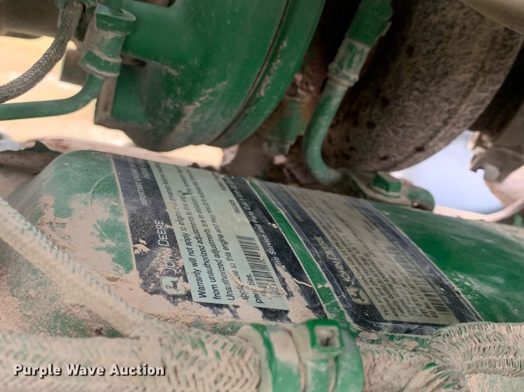 image for item DP8733 2013 John Deere 7215R MFWD tractor