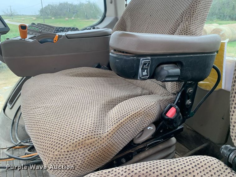 image for item DP8733 2013 John Deere 7215R MFWD tractor