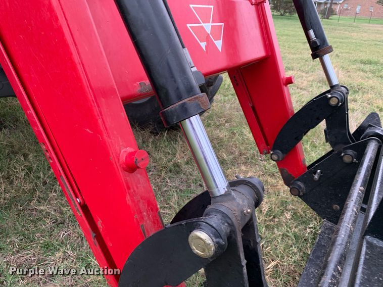 image for item DP8745 2011 Massey Ferguson 2680 HD  MFWD tractor