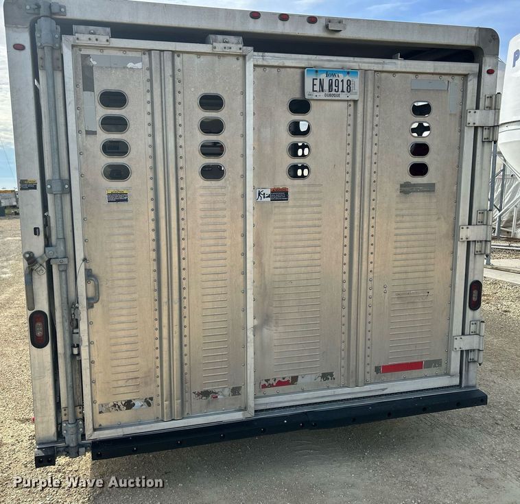 image for item DQ1040 2018 Wilson PSGN-9932P  livestock trailer
