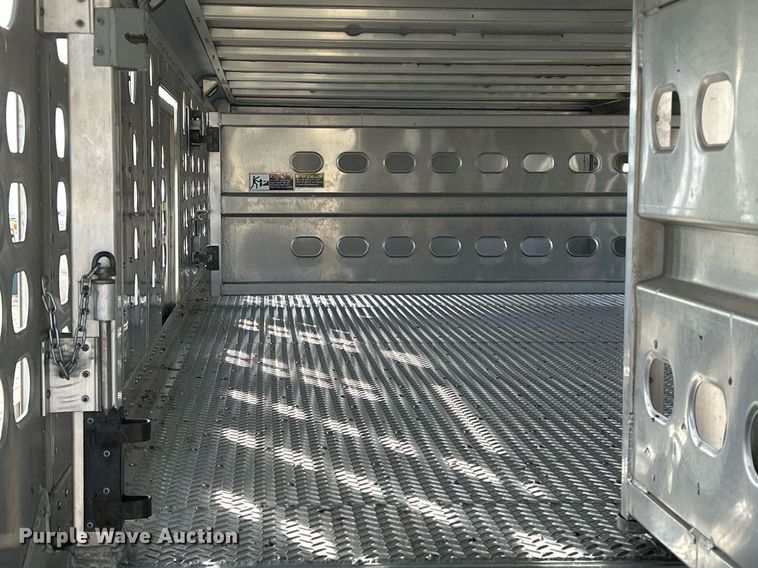 image for item DQ1040 2018 Wilson PSGN-9932P  livestock trailer