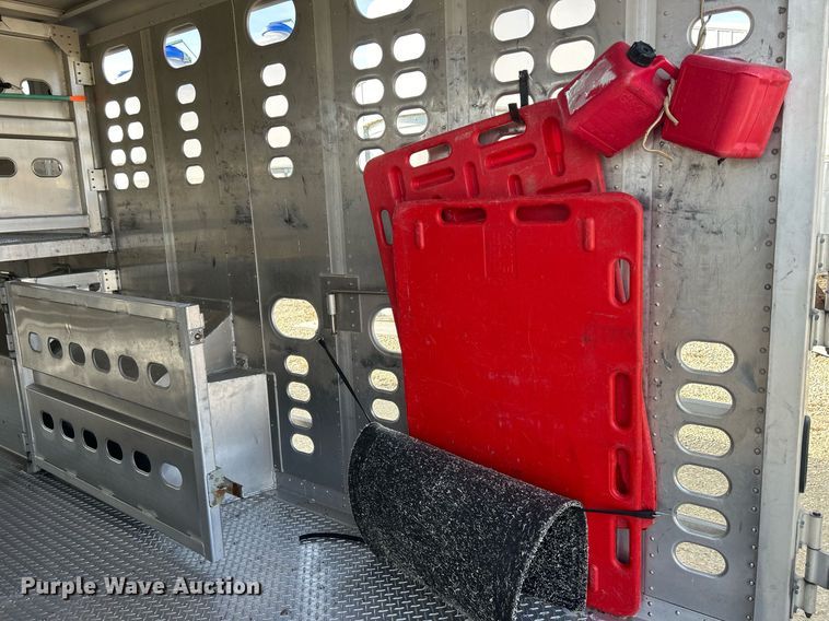 image for item DQ1040 2018 Wilson PSGN-9932P  livestock trailer