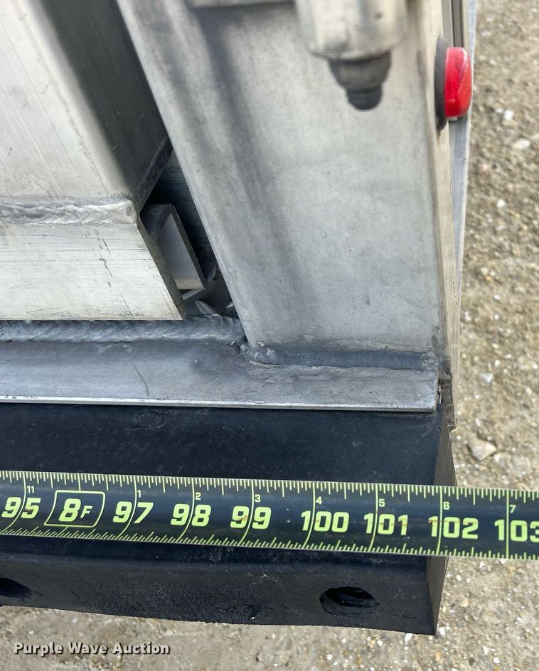 image for item DQ1040 2018 Wilson PSGN-9932P  livestock trailer