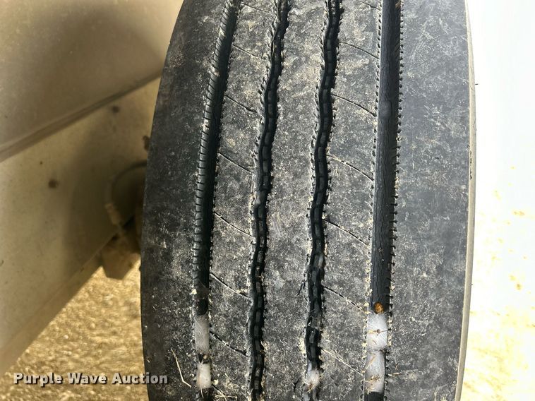 image for item DQ1040 2018 Wilson PSGN-9932P  livestock trailer