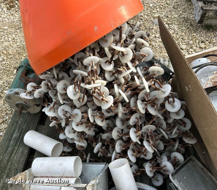 image for item DQ1042 (4) galvanized feed bins