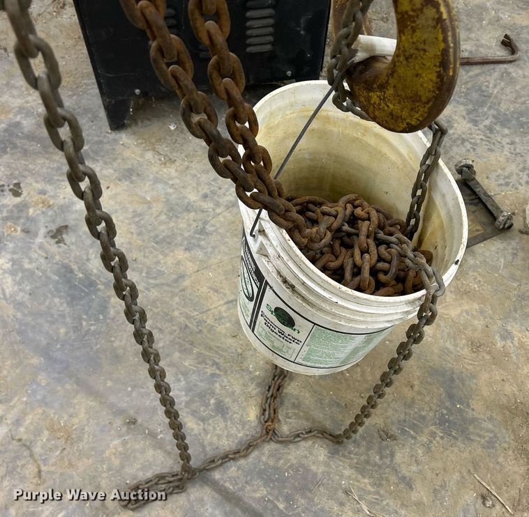 image for item DQ1044 Dresser Budget  chain hoist
