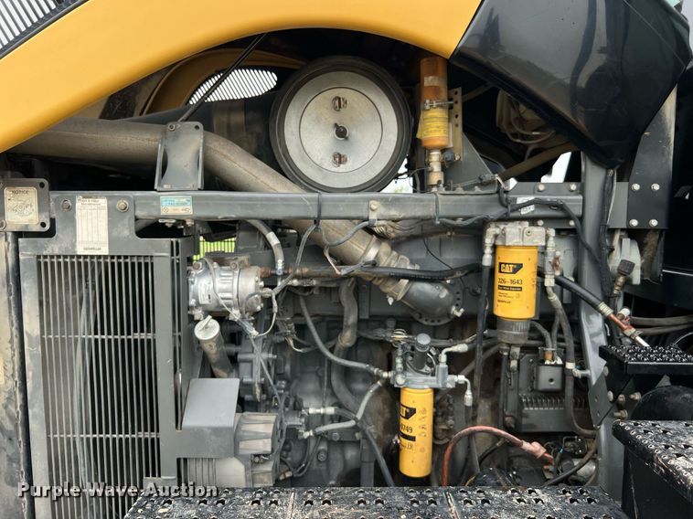 image for item DQ2257 2008 Caterpillar Challenger MT855B  crawler tractor