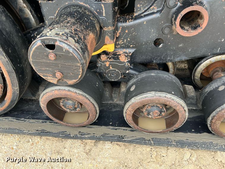 image for item DQ2257 2008 Caterpillar Challenger MT855B  crawler tractor