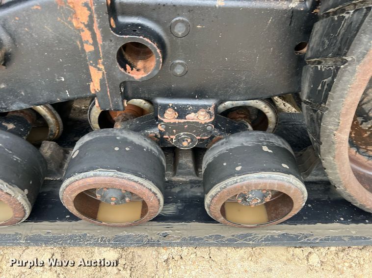 image for item DQ2257 2008 Caterpillar Challenger MT855B  crawler tractor