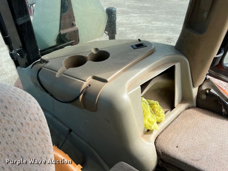 image for item DQ2295 2005 AGCO RT120A  MFWD tractor