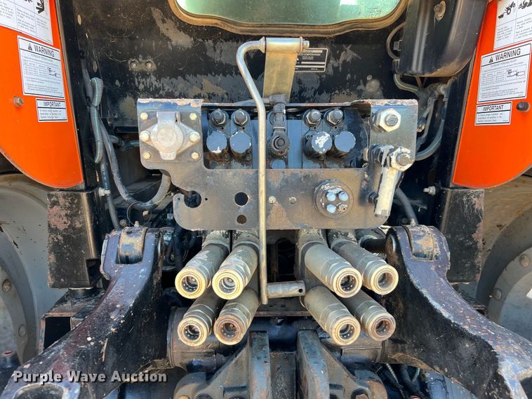 image for item DQ2296 2005 AGCO RT155A  MFWD tractor