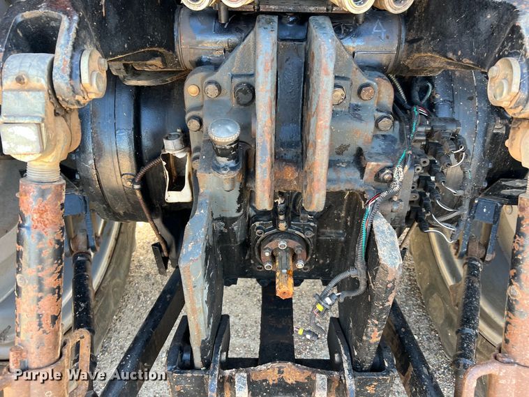 image for item DQ2296 2005 AGCO RT155A  MFWD tractor