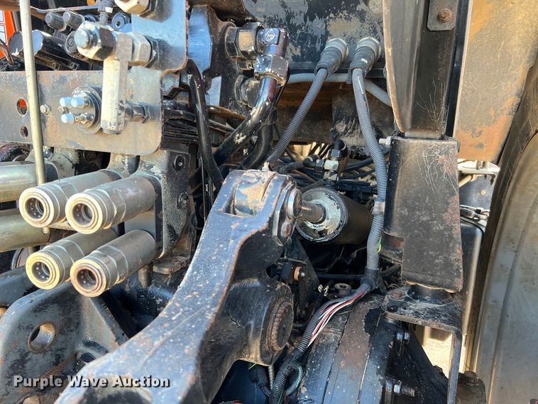 image for item DQ2296 2005 AGCO RT155A  MFWD tractor