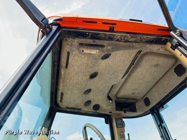 image for item DQ2296 2005 AGCO RT155A  MFWD tractor