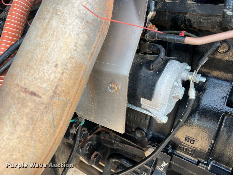 image for item DQ2296 2005 AGCO RT155A  MFWD tractor