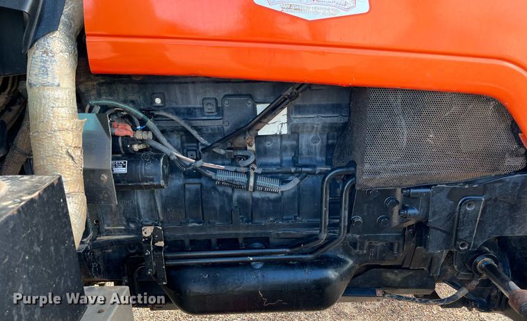 image for item DQ2296 2005 AGCO RT155A  MFWD tractor