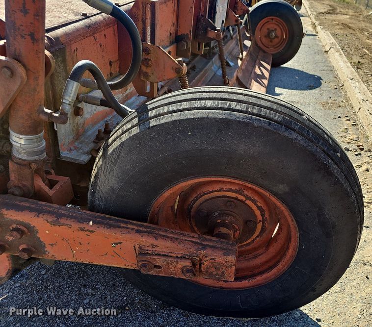 image for item DR3427 Howard Rotavator M-130  rototiller